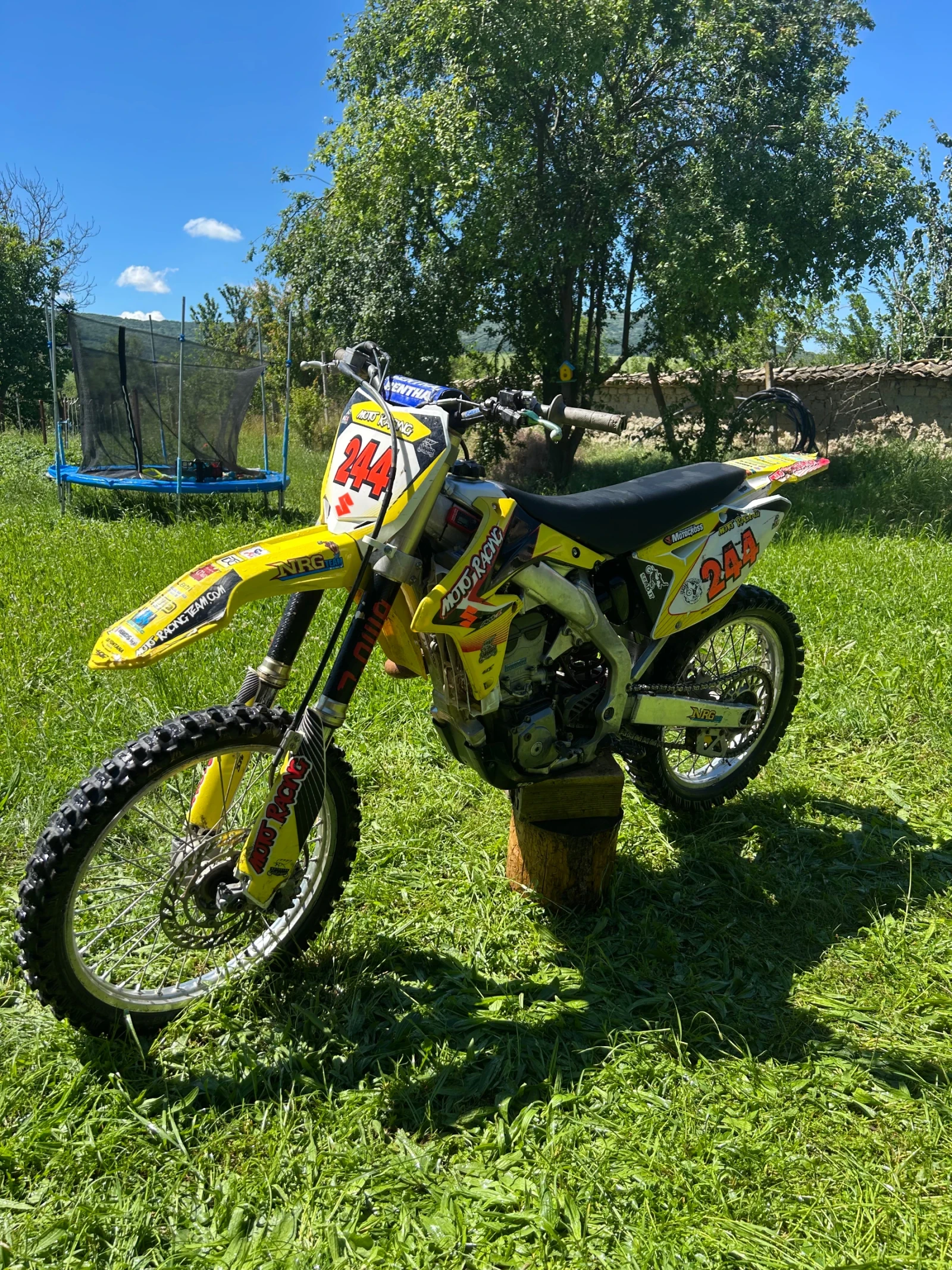 Suzuki Rmz