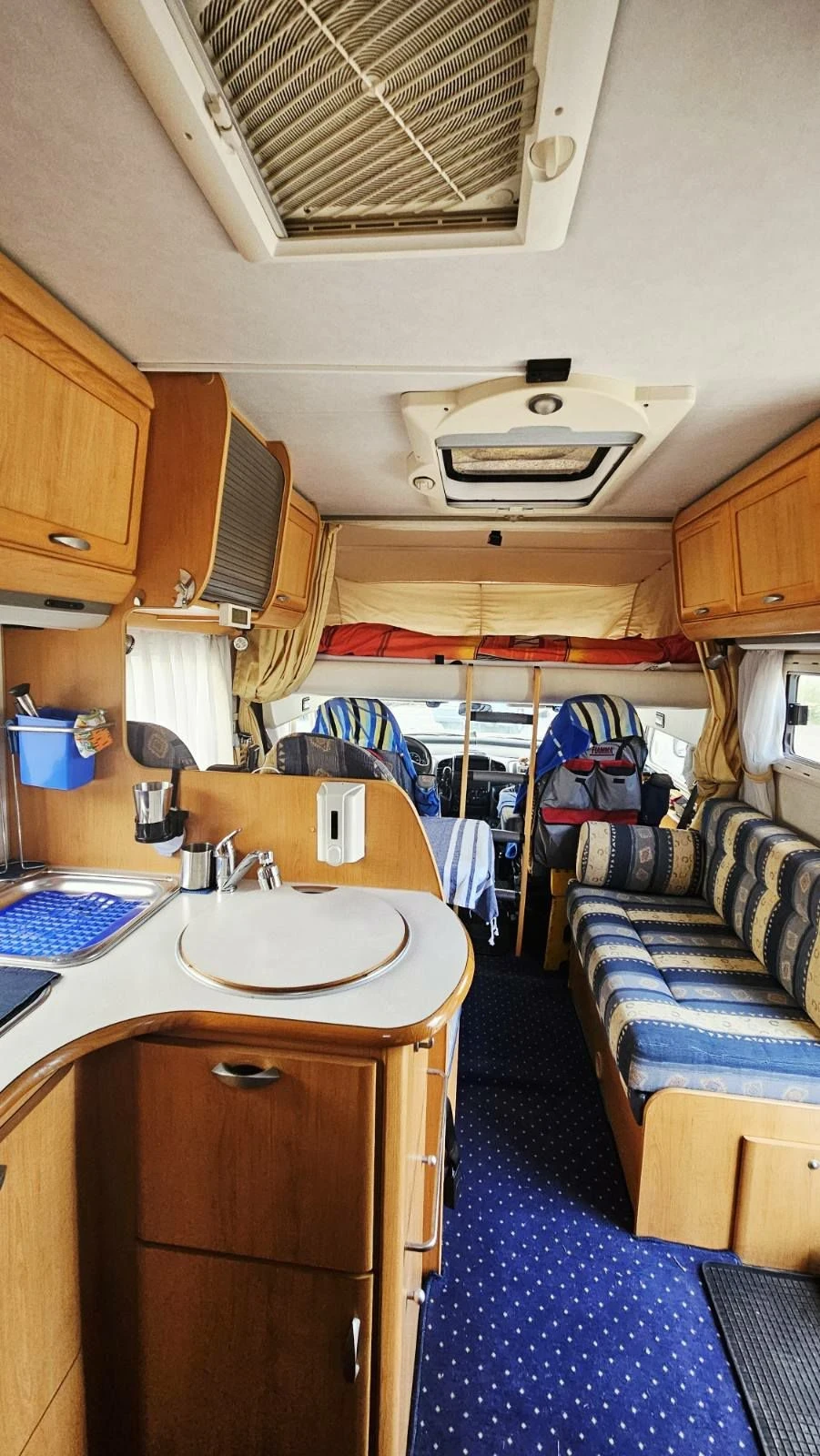 Кемпер HYMER / ERIBA BC 655 Classic, снимка 9 - Каравани и кемпери - 55945639