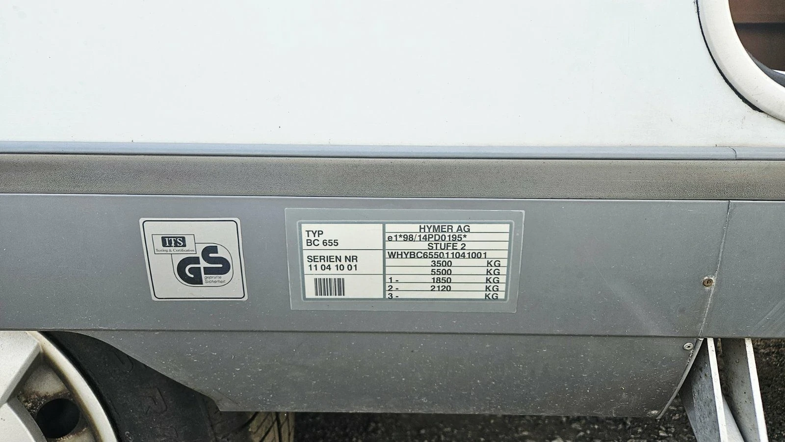 Кемпер HYMER / ERIBA BC 655 Classic, снимка 11 - Каравани и кемпери - 55945639
