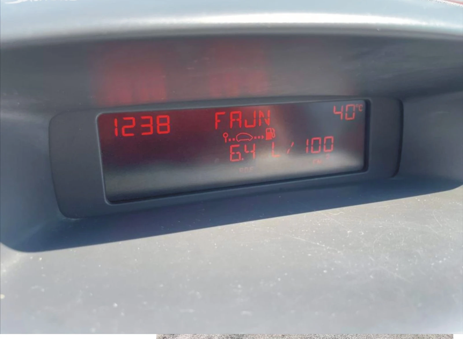 ����� ������� � 2 ������ 2003 2008� Citroen C2  1100���  44kW  61k�  ������ � ����� �������� | Mobile.bg � ����������� 9