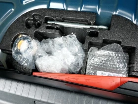 Opel Corsa -e Ultimate, термопомпа, снимка 15