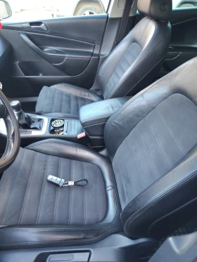 VW Passat 2.0 TDI 4 MOTION , снимка 11