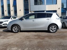 Toyota Verso 2.2D4D АВТОМАТИК И 2.0D4D РЪЧНИ СКОРОСТИ ПАНОРАМА, снимка 8