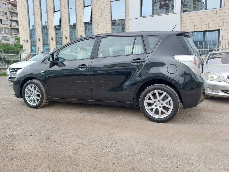 Toyota Verso 2.2D4D 150КОНЯ АВТОМАТИК ПАНОРАМА, снимка 4 - Автомобили и джипове - 48008430