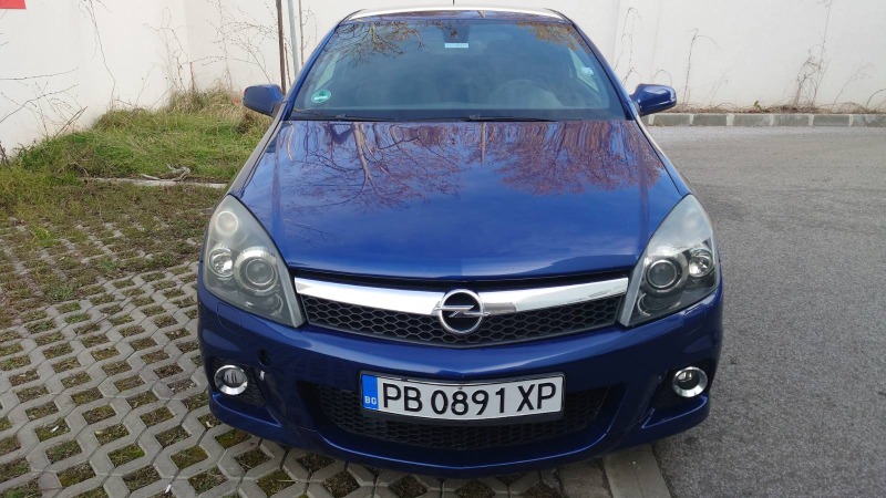 Opel Astra 1.9 GTC, снимка 2 - Автомобили и джипове - 44145322