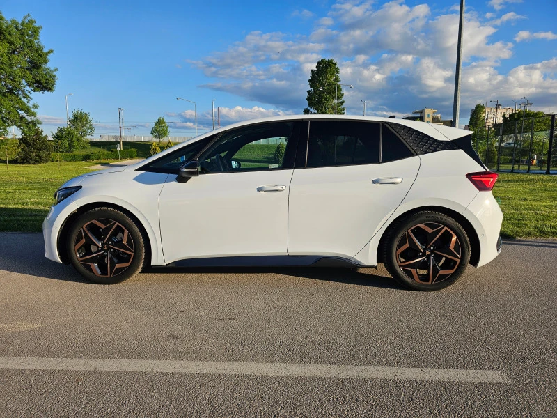 Cupra Born ELECTRO/NAVI/HEAD UP, снимка 2 - Автомобили и джипове - 47028008