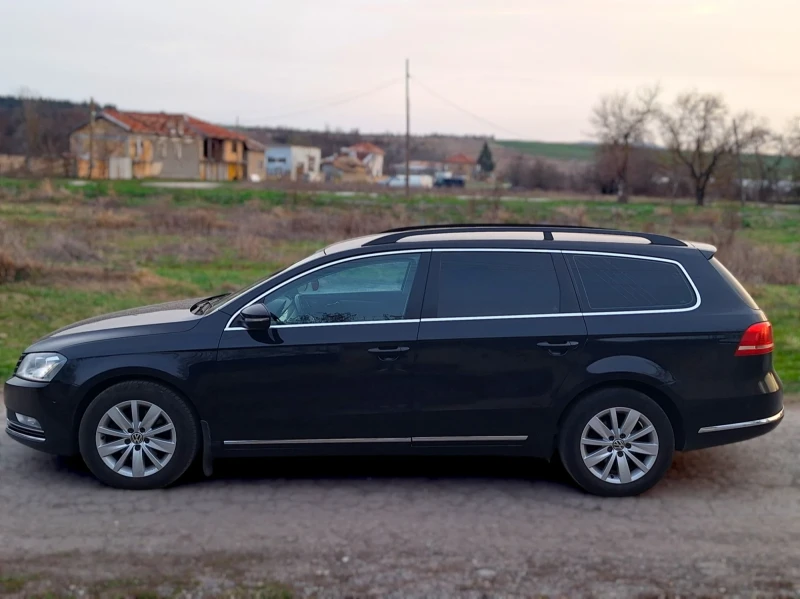 VW Passat 2.0 TDI, DSG, снимка 2 - Автомобили и джипове - 49548372