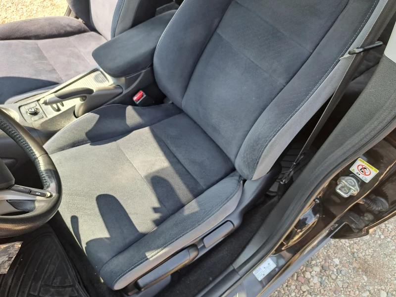 Honda Civic, снимка 10 - Автомобили и джипове - 51656732