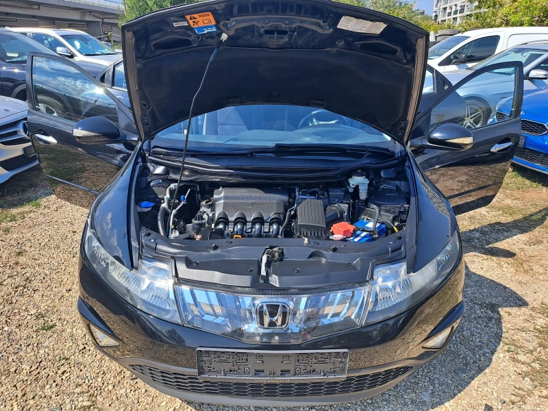 Honda Civic, снимка 16 - Автомобили и джипове - 51656732