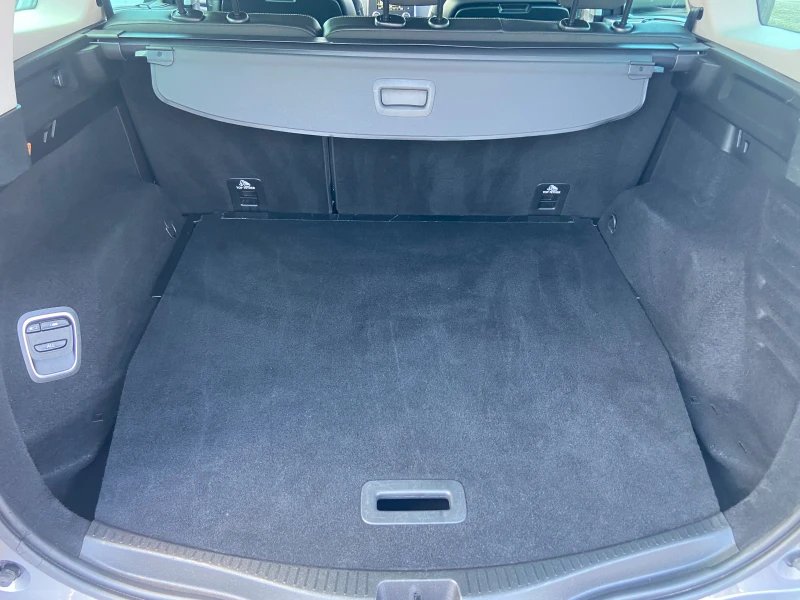 Renault Grand scenic ПОДАРЪК РЕГИСТРАЦИЯ, ЕКОТАКСА, ЗАСТРАХОВКА., снимка 16 - Автомобили и джипове - 51823268