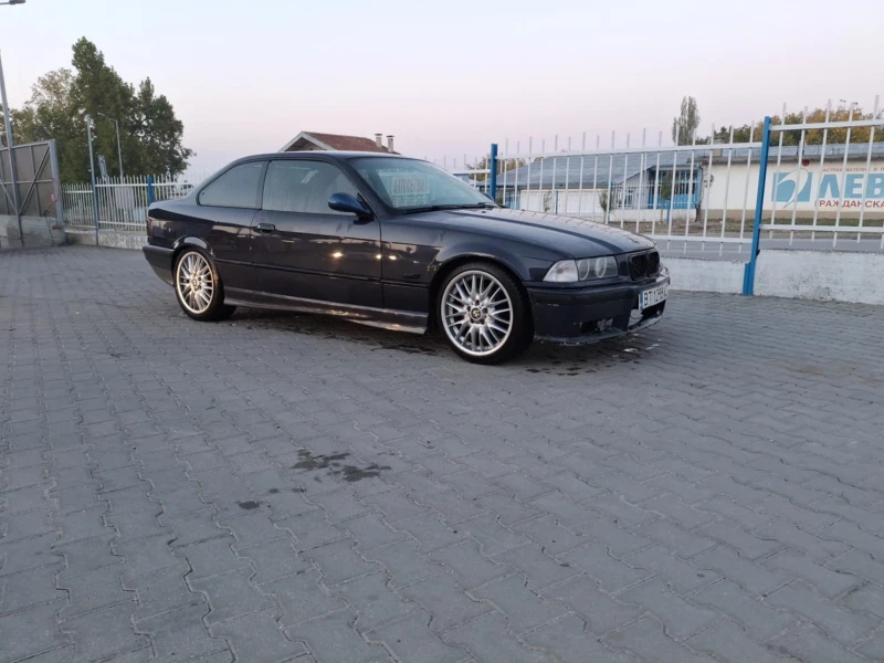 BMW 316, снимка 8 - Автомобили и джипове - 52080532