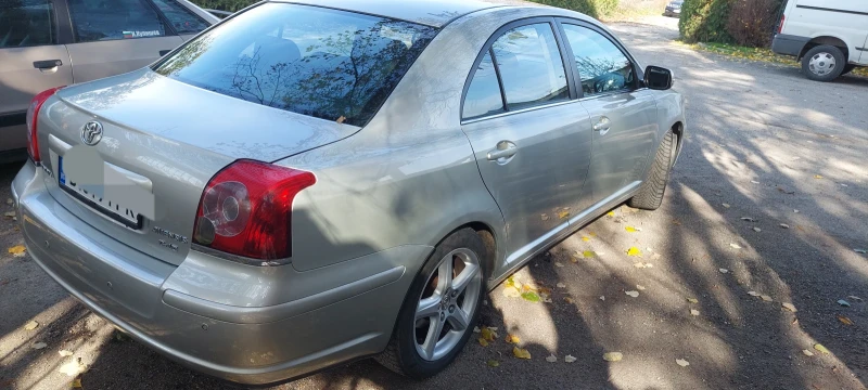 Toyota Avensis, снимка 2 - Автомобили и джипове - 52293173