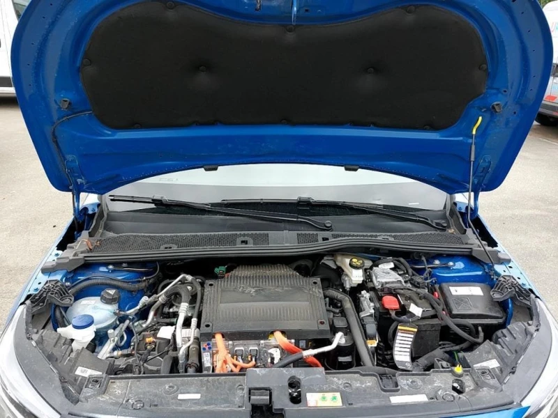 Opel Corsa -e Ultimate, термопомпа, снимка 12 - Автомобили и джипове - 52346578