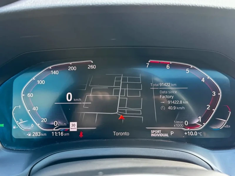 BMW 330 M-pkg* Xdrive* Apple CarPlay* Brake assist* Keyles, снимка 14 - Автомобили и джипове - 52815481