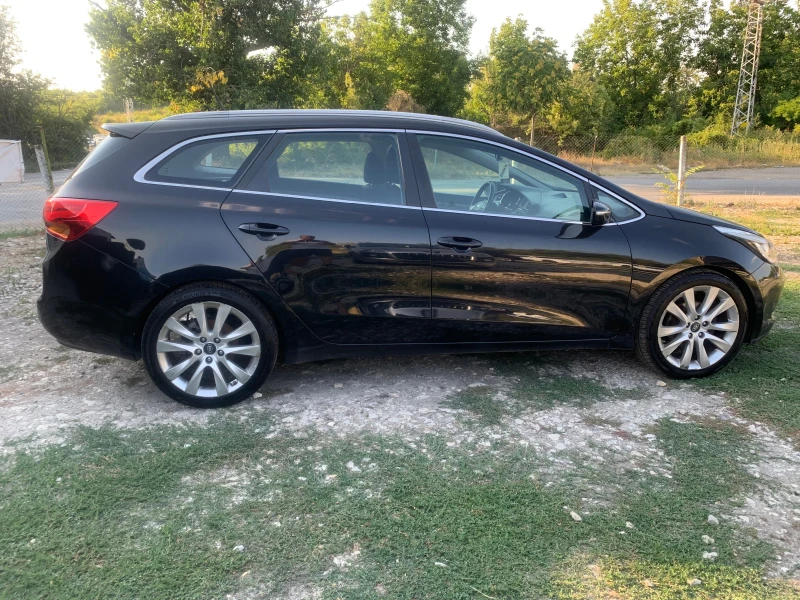 Kia Ceed 1.6 ШВЕЙЦАРИЯ, снимка 8 - Автомобили и джипове - 52824341