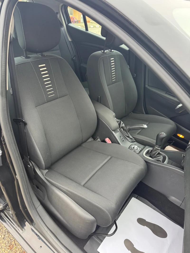 Renault Megane 1, 5DCI 90k.c., снимка 10 - Автомобили и джипове - 53027873