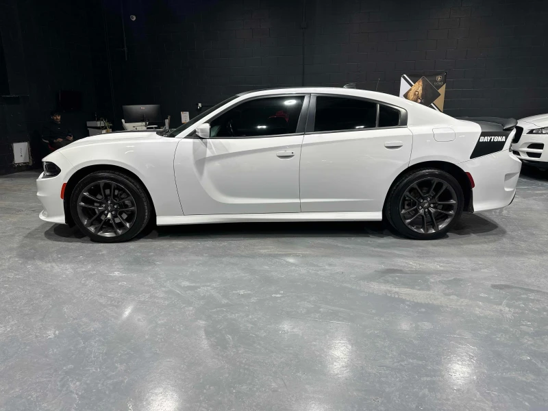 Dodge Charger * * R/T * * CARFAX * * АВТО КРЕДИТ * * , снимка 5 - Автомобили и джипове - 53203403