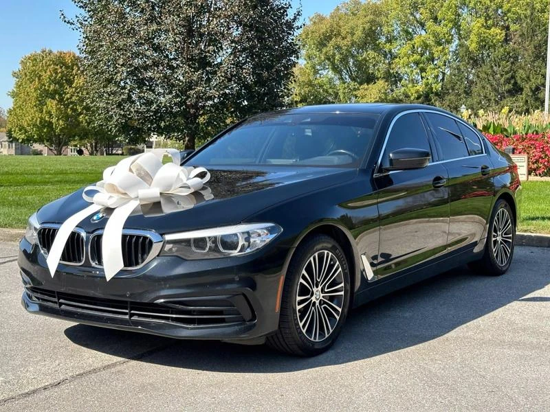 BMW 530 XDRIVE* Подгрев* Камера* Адаптивни - изображение 3