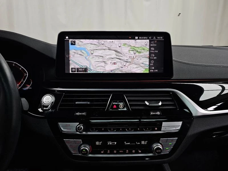 BMW 520 520I Luxury, снимка 14 - Автомобили и джипове - 55959405