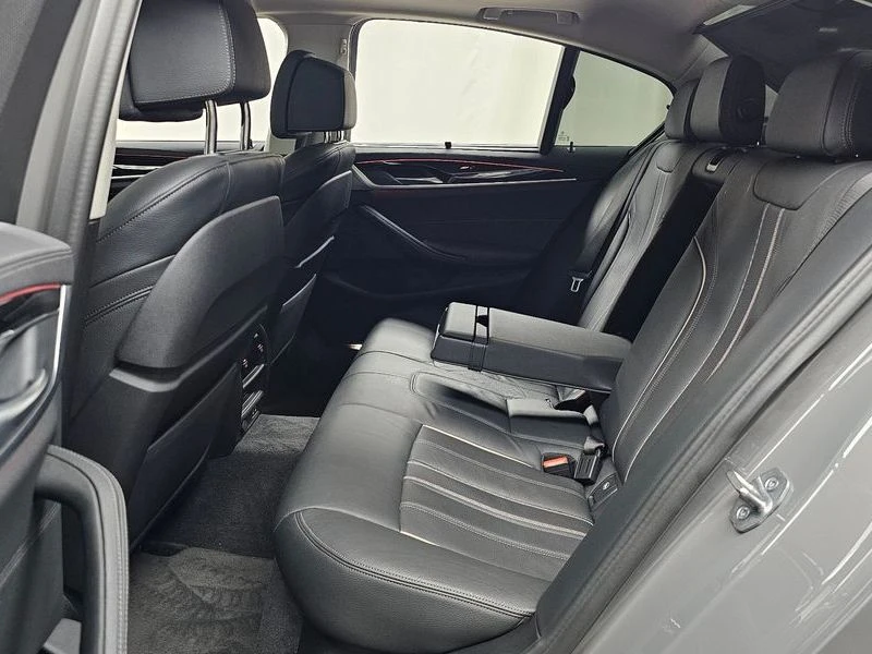 BMW 520 520I Luxury, снимка 12 - Автомобили и джипове - 55959405