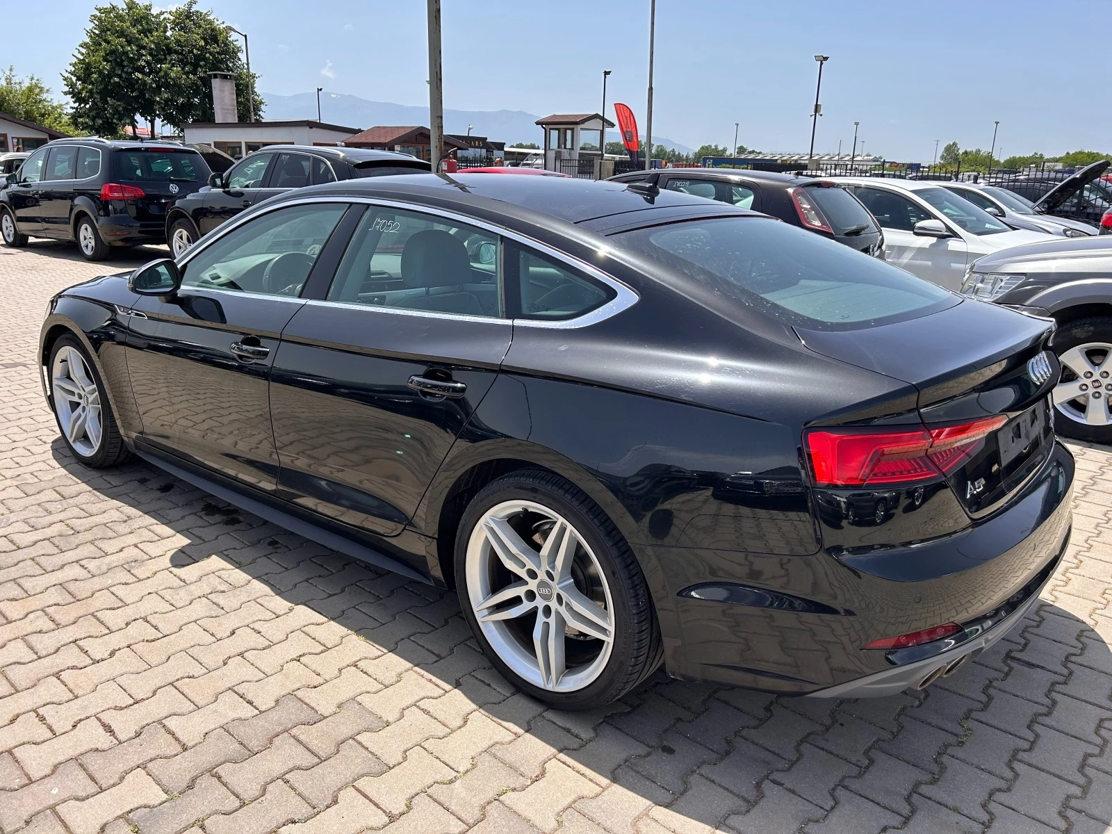 Audi A5 2.0TDI QUATTRO SPORTBACK AVTOMAT/KOJA/NAVI ЛИЗИНГ - изображение 8