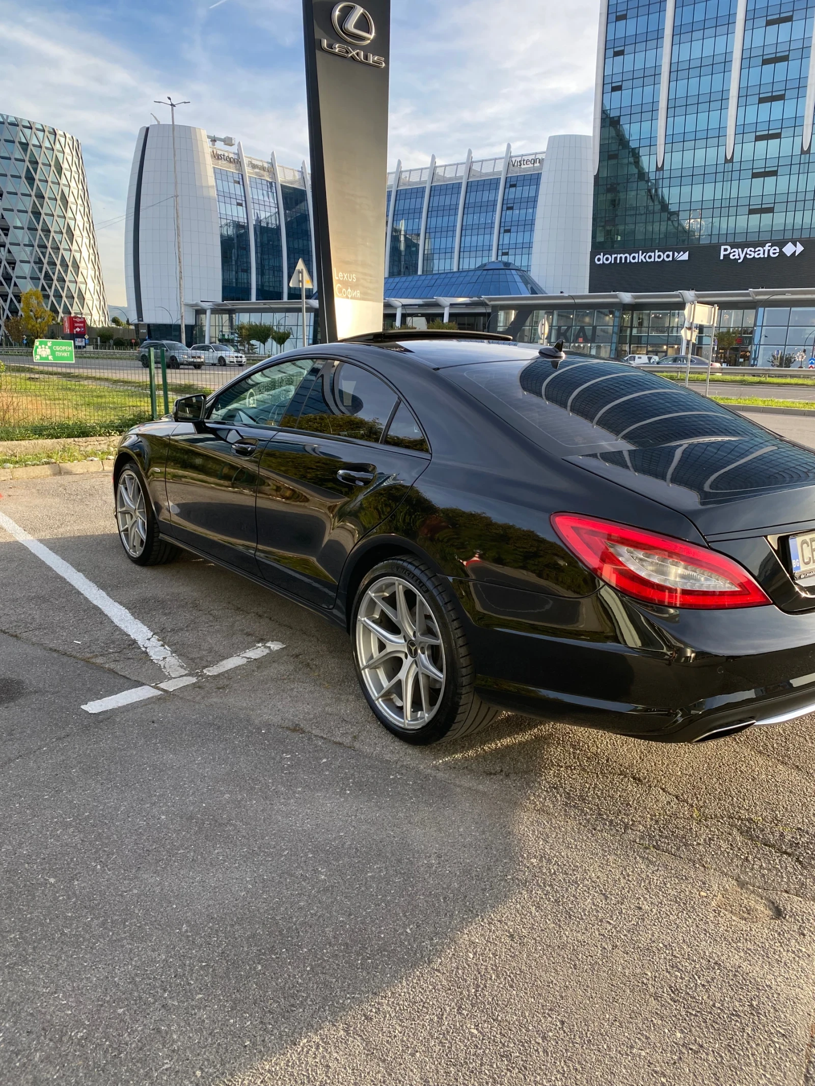 Mercedes-Benz CLS 500 W218  - изображение 6