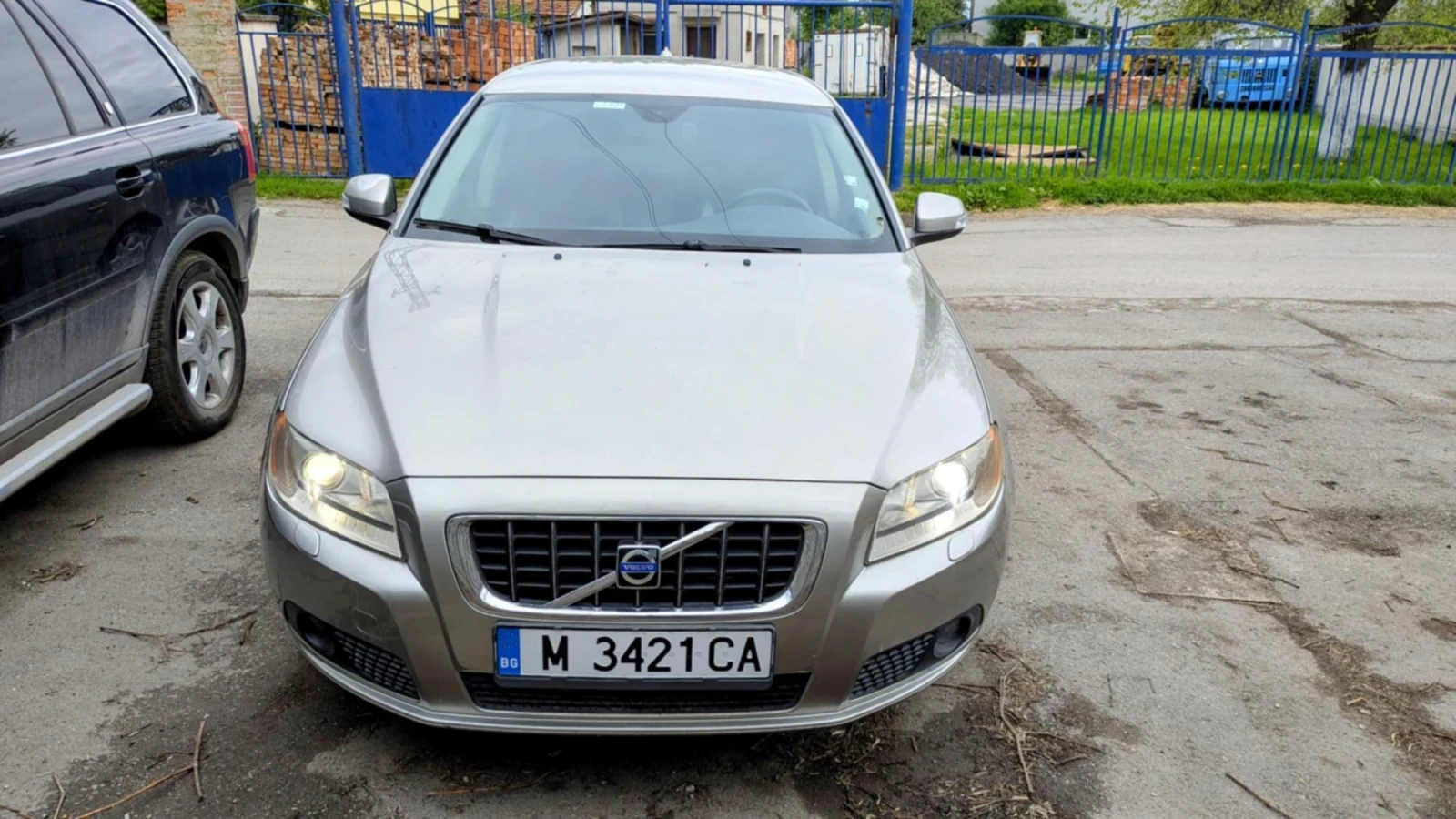 Volvo V70  - изображение 2