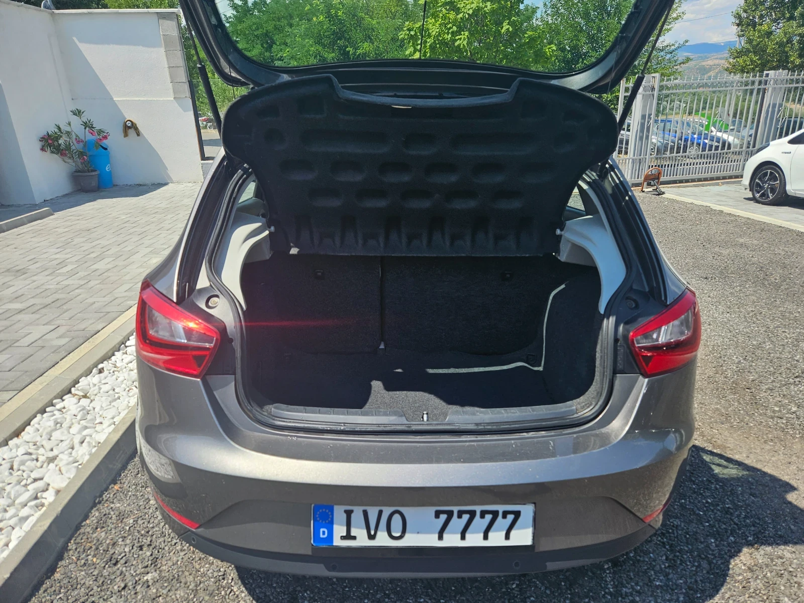 Seat Ibiza 1.4TDI Evro6 | Mobile.bg — изображение 13