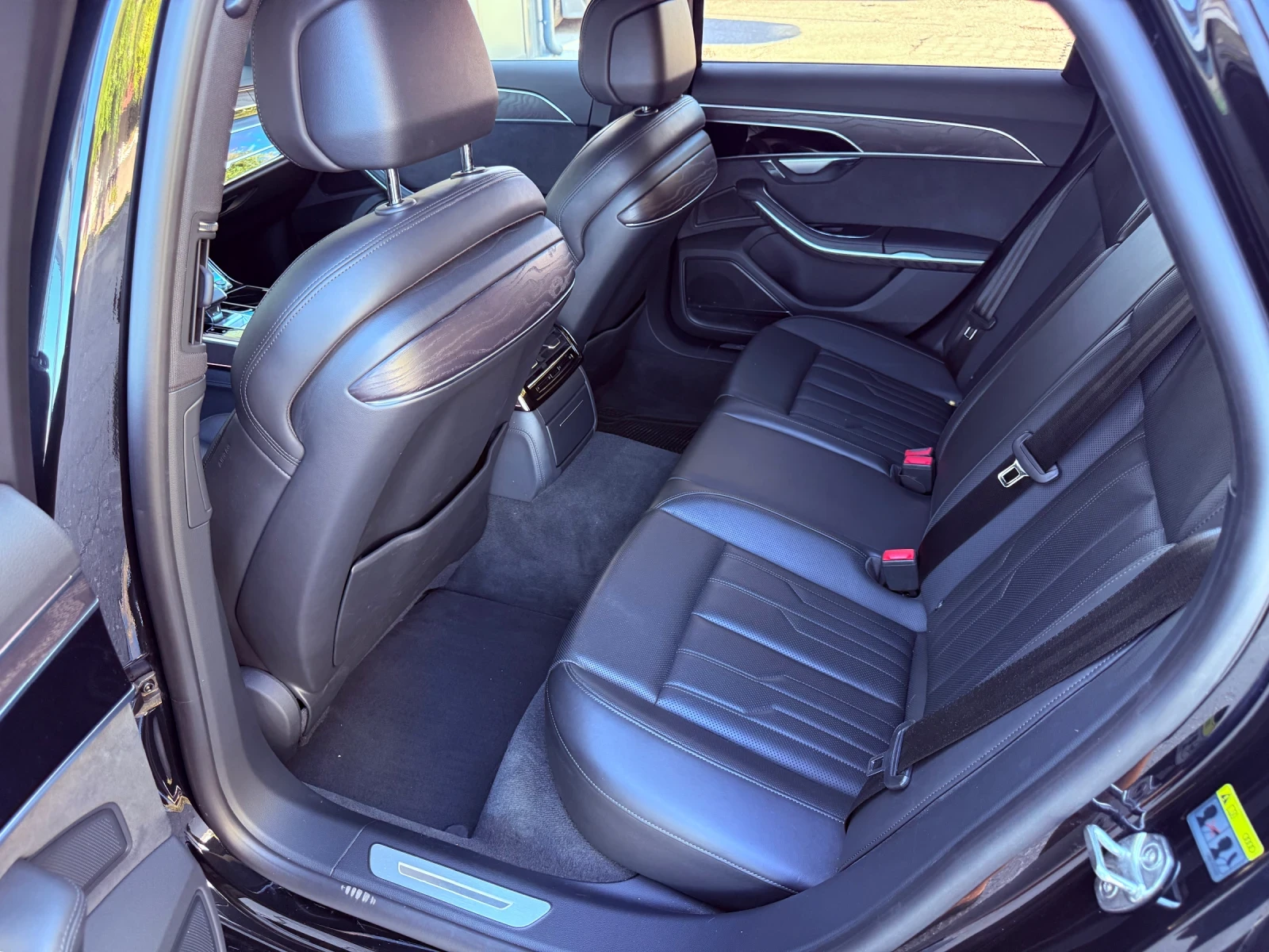 Audi A8  - изображение 9