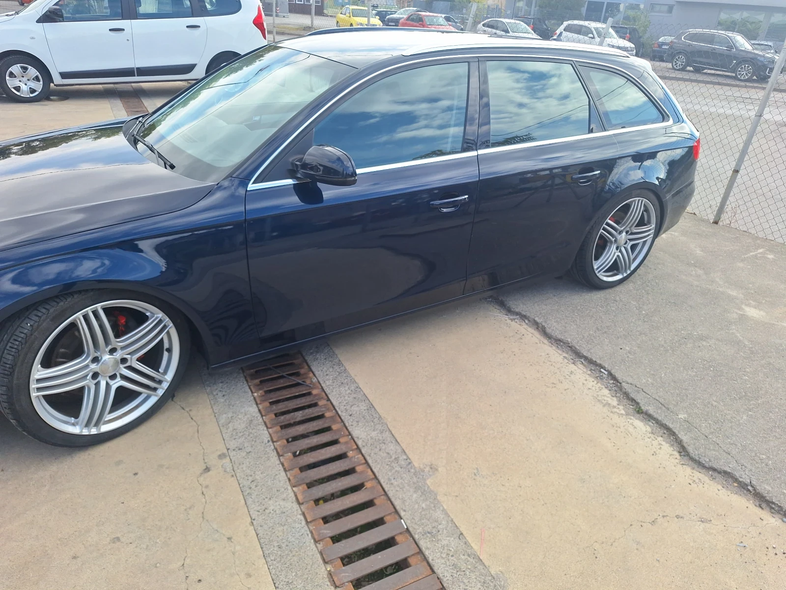 Audi A4 Комби - изображение 8