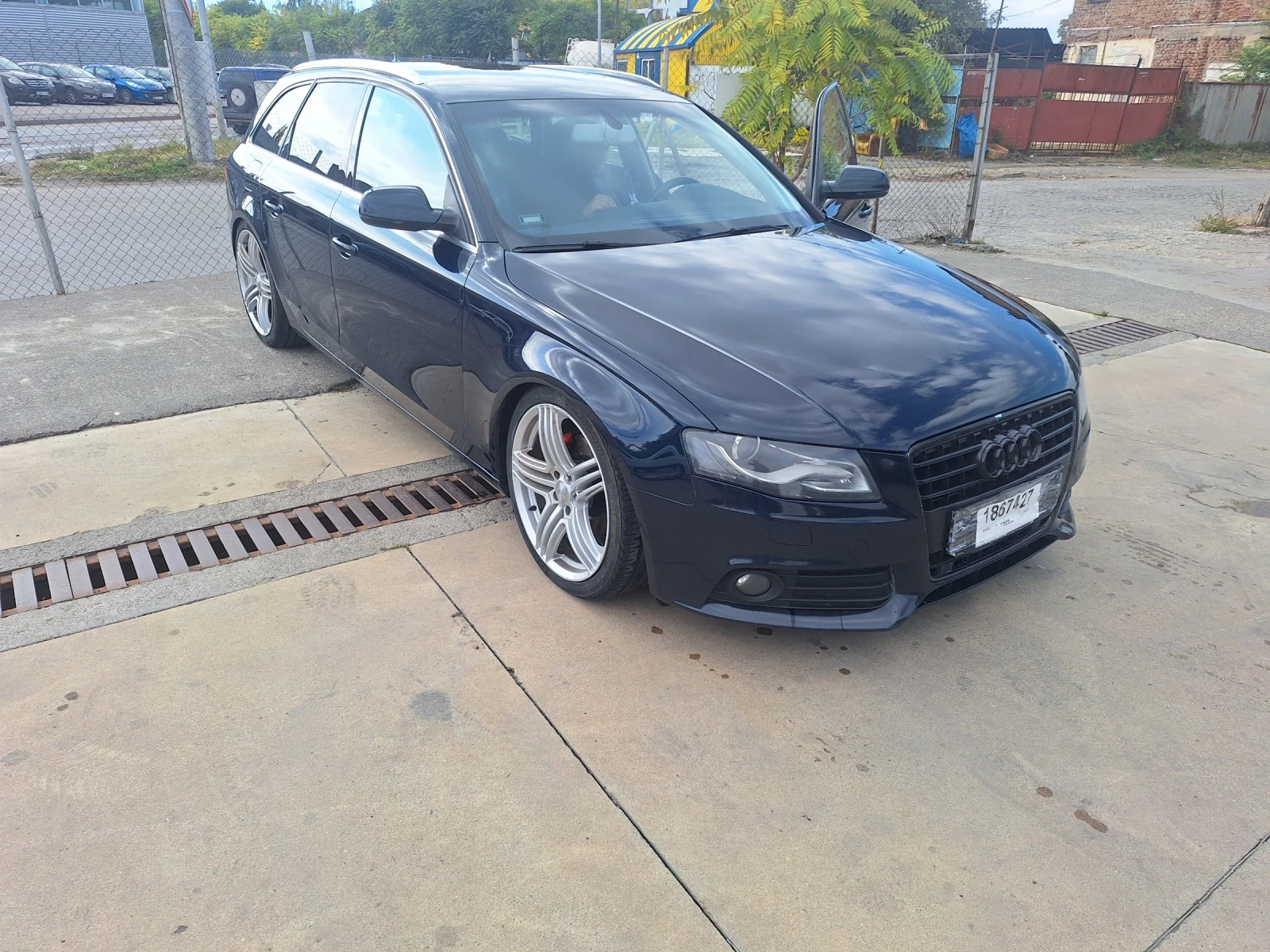 Audi A4 Комби - изображение 2