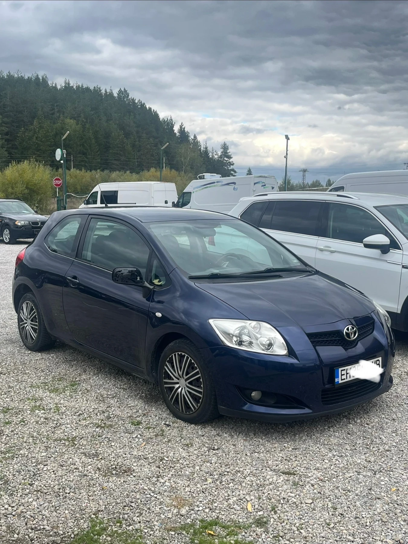Toyota Auris 1.4d4d auto - изображение 2
