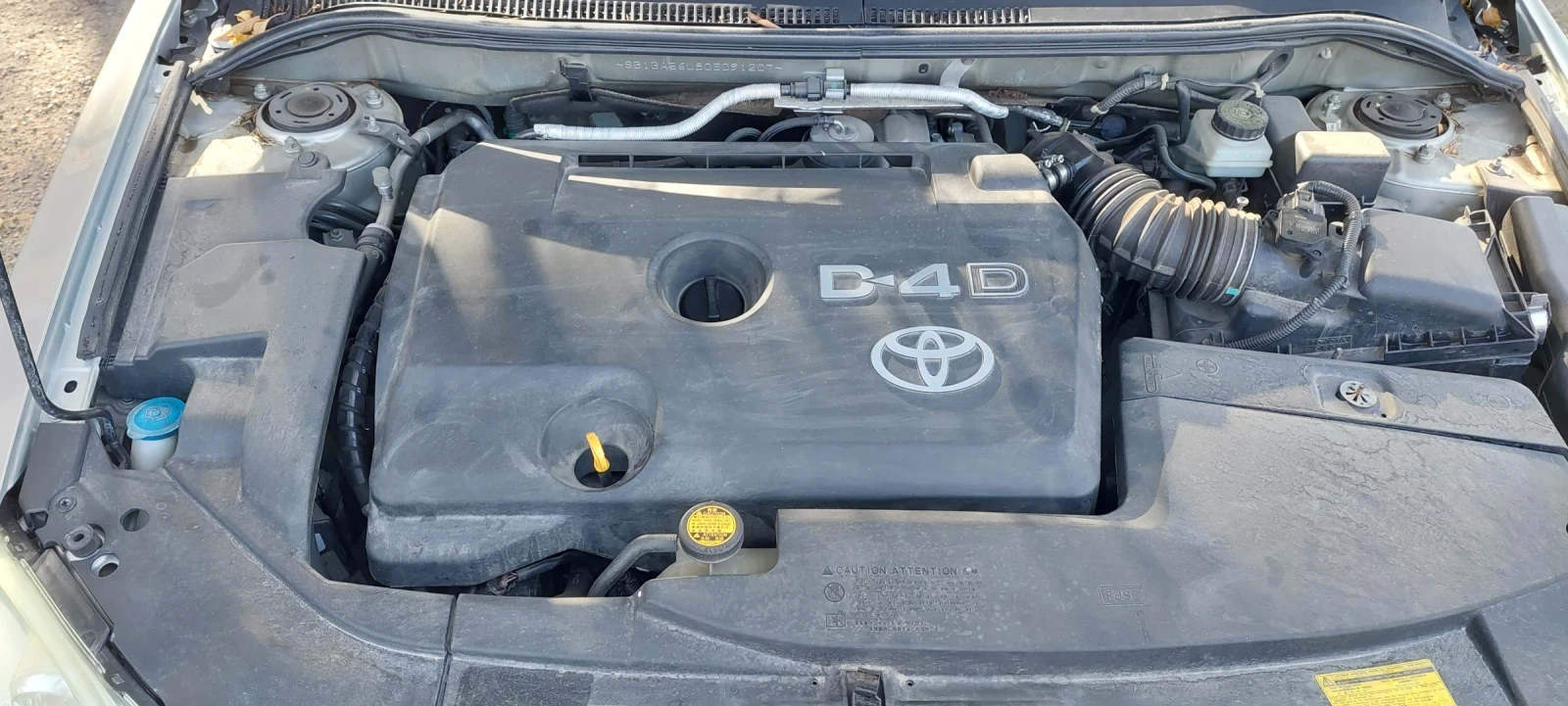 Toyota Avensis  - изображение 6