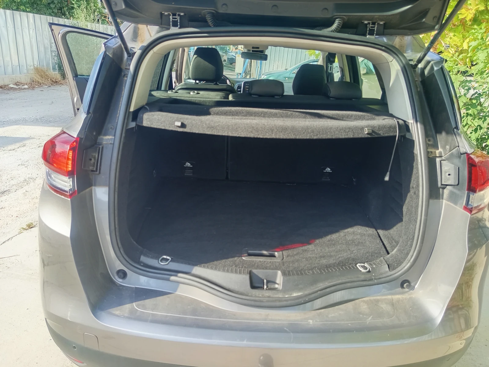 Renault Scenic  - изображение 8