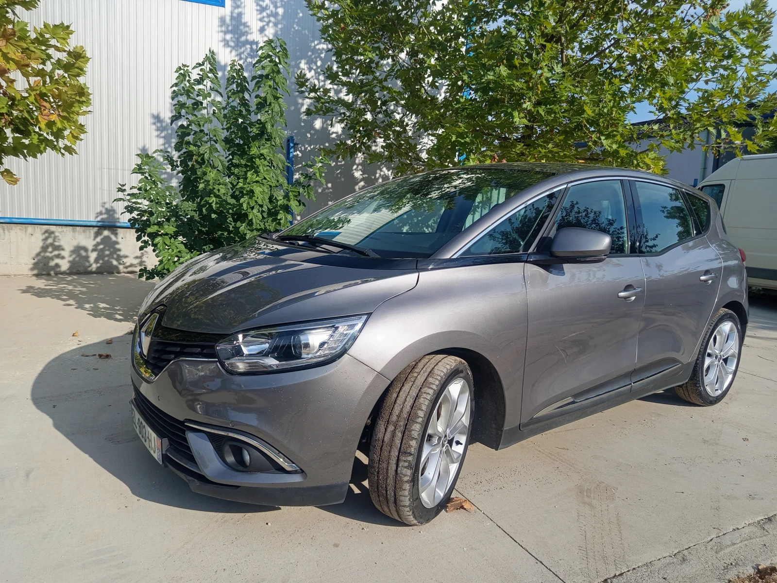 Renault Scenic  - изображение 5