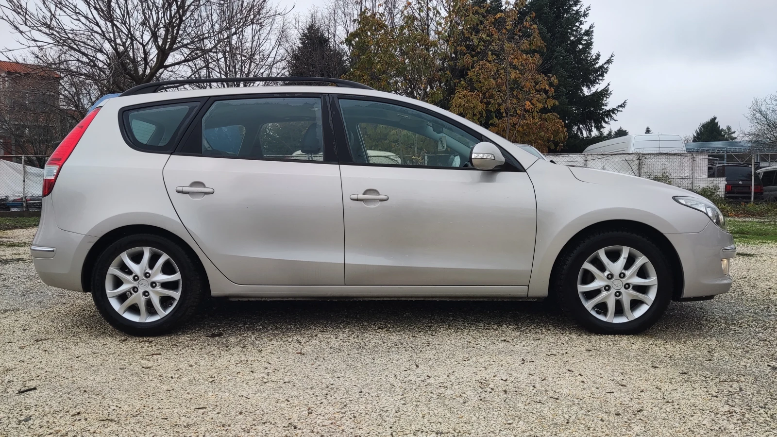 Hyundai I30 1.6 CRDI 116кс КОЖА - изображение 5