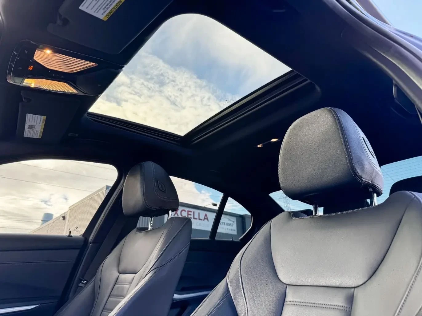 BMW 330 M-pkg* Xdrive* Apple CarPlay* Brake assist* Keyles | Mobile.bg � ����������� 12