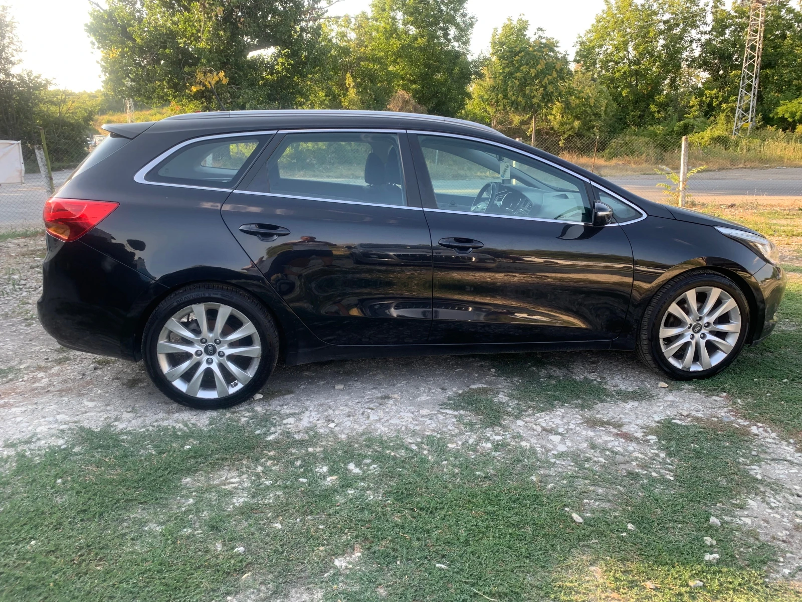 Kia Ceed 1.6 ШВЕЙЦАРИЯ - изображение 8