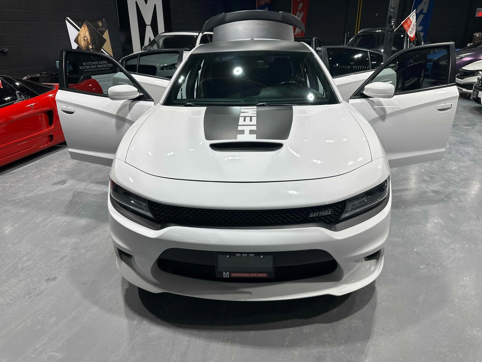 Dodge Charger * * R/T * * CARFAX * * АВТО КРЕДИТ * *  - изображение 3