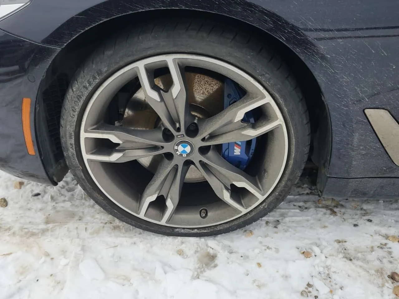 BMW 550 M550I XDRIVE * 360* ОБДУХВАНЕ* АМБИЕНТ* CARFAX *  - изображение 6