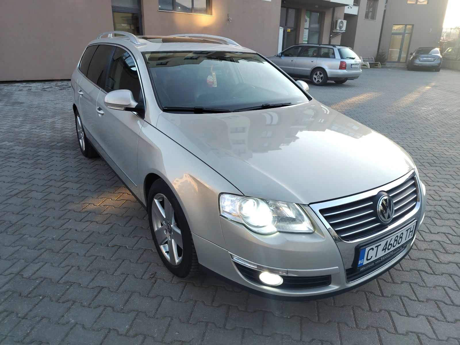 VW Passat 2.0 TDI 4 MOTION , снимка 7 - Автомобили и джипове - 53826671