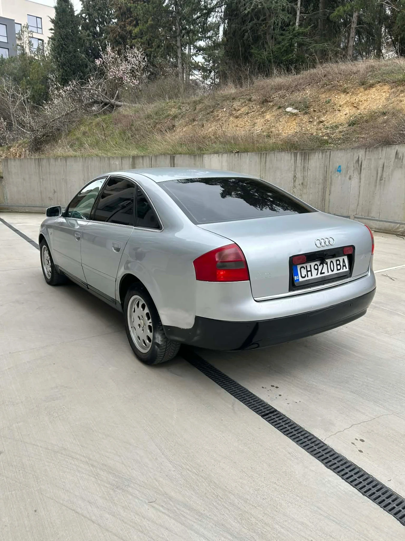 Audi A4, снимка 4 - Автомобили и джипове - 54004007