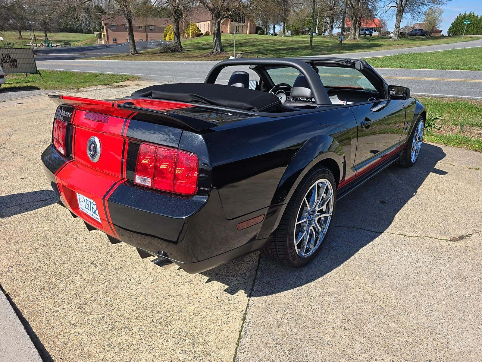 Ford Mustang Shelby GT500 Convertible, снимка 3 - Автомобили и джипове - 53920075