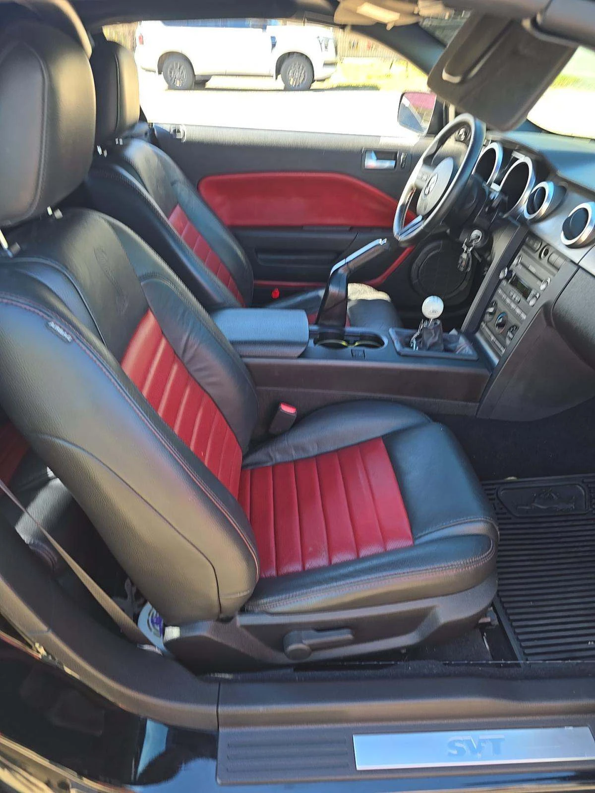 Ford Mustang Shelby GT500 Convertible, снимка 12 - Автомобили и джипове - 53920075