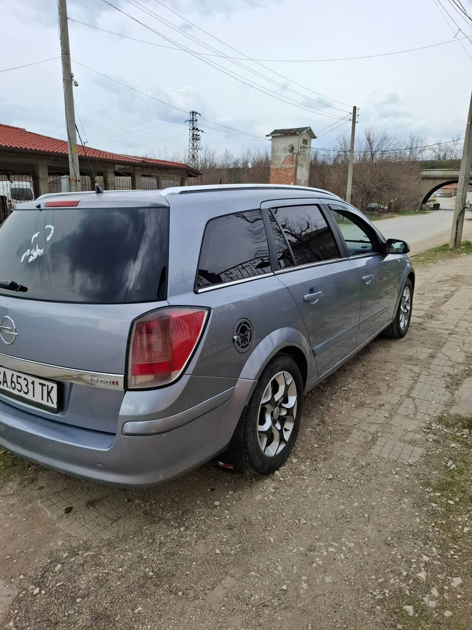 Opel Astra 1.9, снимка 5 - Автомобили и джипове - 54013295