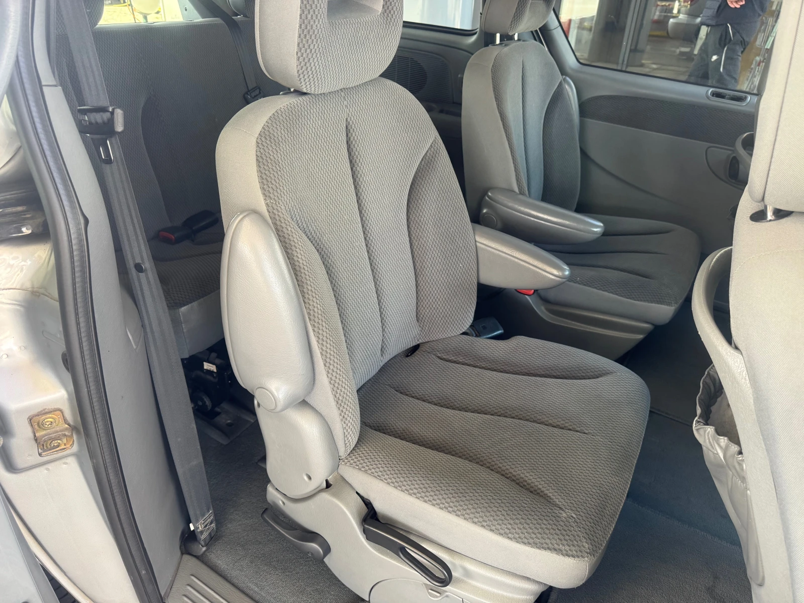 Chrysler Gr.voyager, снимка 8 - Автомобили и джипове - 54173468