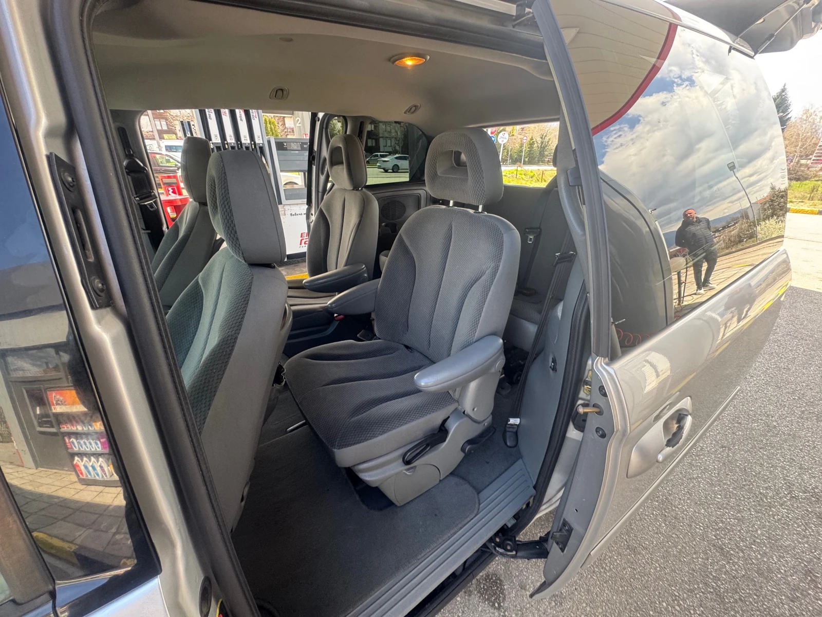 Chrysler Gr.voyager, снимка 12 - Автомобили и джипове - 54173468