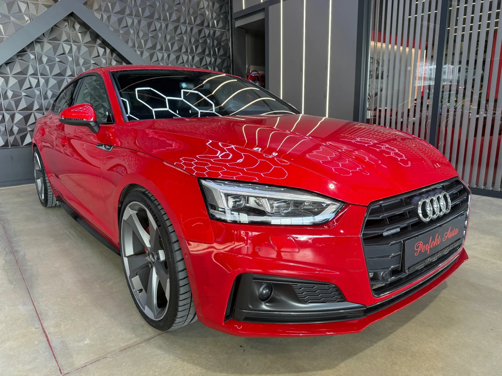 Audi A5 3.0 TDI QUATTRO S LINE * HEAD UP* МАСАЖ* ПЕЧКА* КА