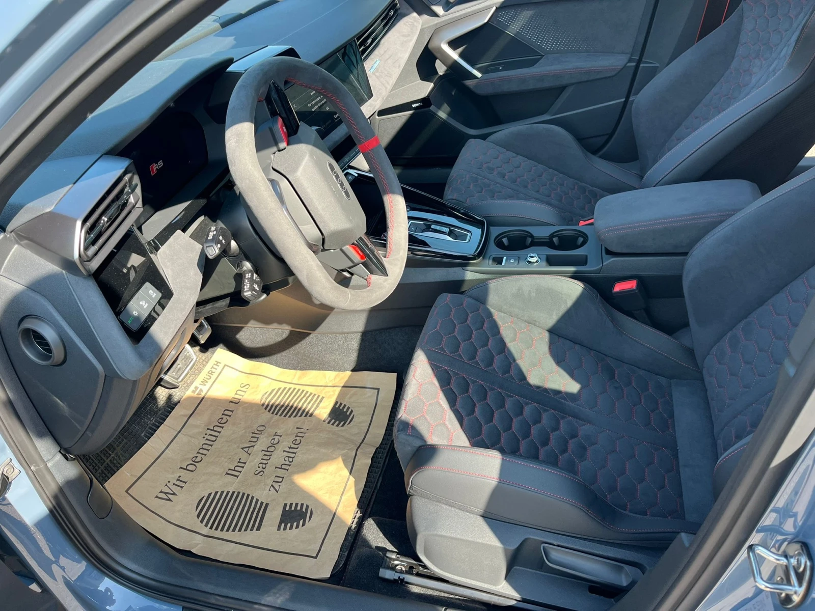 Audi Rs3 2, 5TFSI, FASELIFT, BLACK OPTIC, 900км, 2026г.Герм, снимка 16 - Автомобили и джипове - 54683757