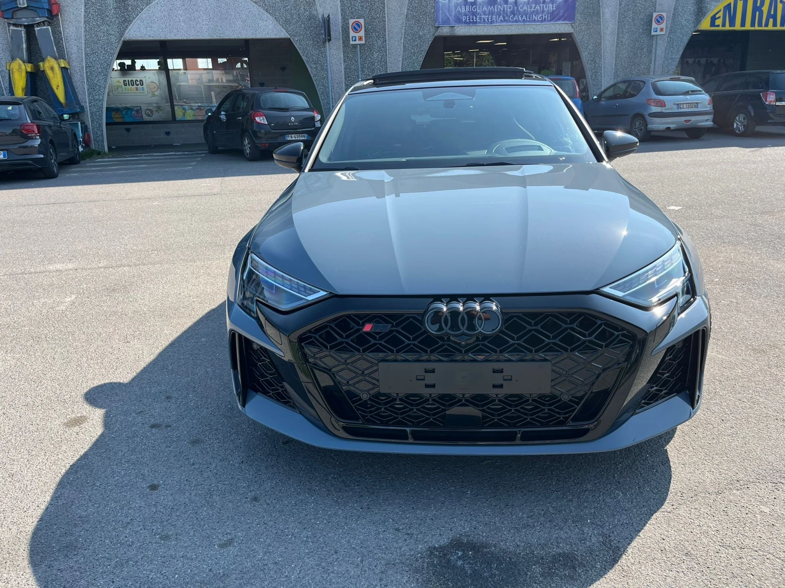 Audi Rs3 2, 5TFSI, FASELIFT, BLACK OPTIC, 900км, 2026г.Герм, снимка 2 - Автомобили и джипове - 54683757
